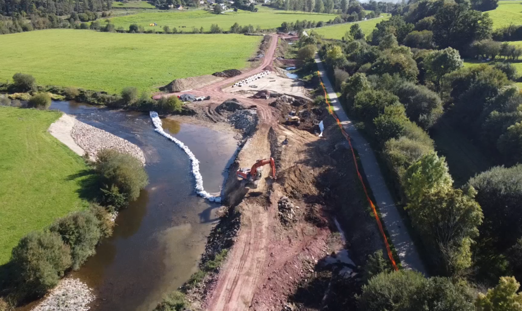 Travaux de renaturation de la Vire | Travaux Publics Boutté